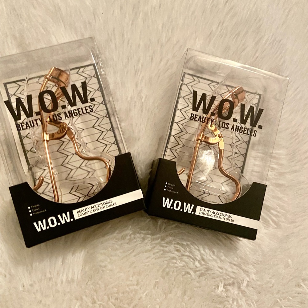 2 W.O.W. Rose Gold Cosmetic Eyelash Curlers